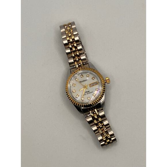Armitron Dual Colored Silver Gold Women's Watch Analog Bracelet *new battery* - Picture 1 of 8